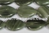 CGH55 15.5 inches 15*20mm flat teardrop green hair stone beads