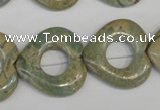 CNS220 15.5 inches 25*25mm heart donut natural serpentine jasper beads