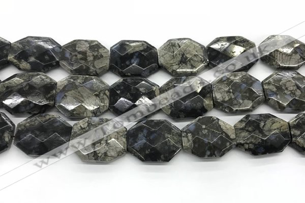 COP1551 25*30mm - 27*32mm faceted octagonal grey opal beads