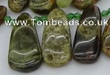 CTD3635 Top drilled 10*20mm - 15*45mm freeform green garnet beads