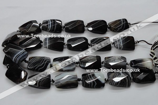 CAA287 22*30mm twisted & faceted rectangle black line agate beads