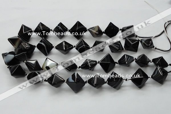 CAA293 15.5 inches 18*18*18mm black line agate gemstone beads