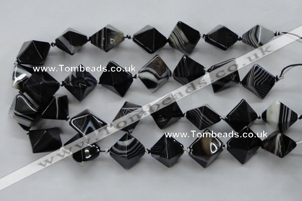 CAA294 15.5 inches 20*20*20mm black line agate gemstone beads