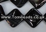 CAG2936 15.5 inches 18*18mm diamond black line agate beads