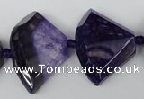 CAG5583 15 inches 20*30mm faceted triangle dragon veins agate beads