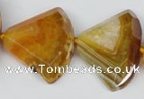 CAG5586 15 inches 30*40mm faceted triangle dragon veins agate beads