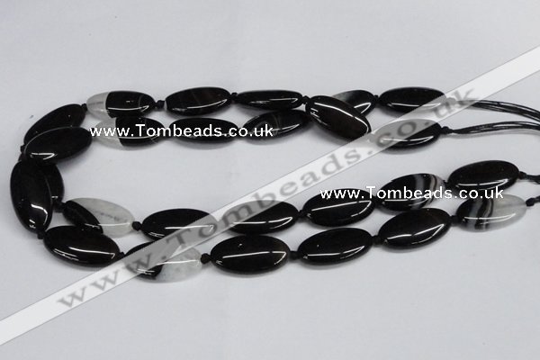 CAG6920 15.5 inches 15*30mm oval black line agate beads