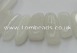 CCH407 15.5 inches 6*18mm - 10*22mm white jade chips beads