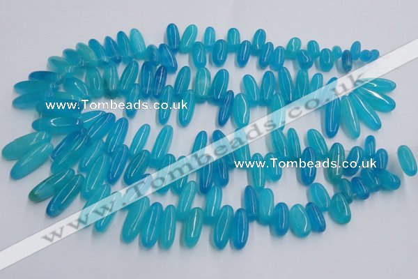 CCH500 15.5 inches 6*18mm - 8*25mm dyed white jade chips beads