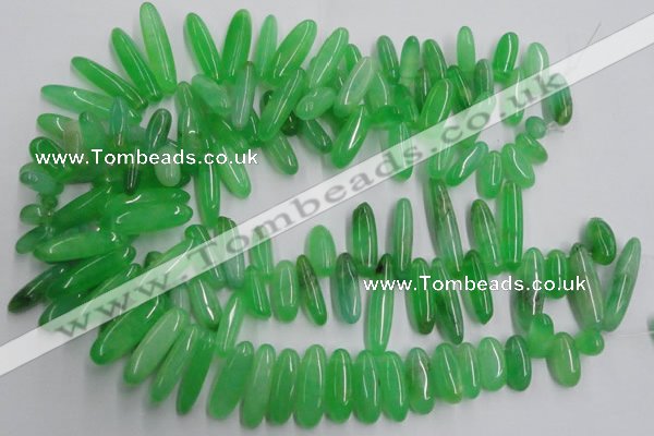 CCH501 15.5 inches 6*18mm - 8*25mm dyed white jade chips beads