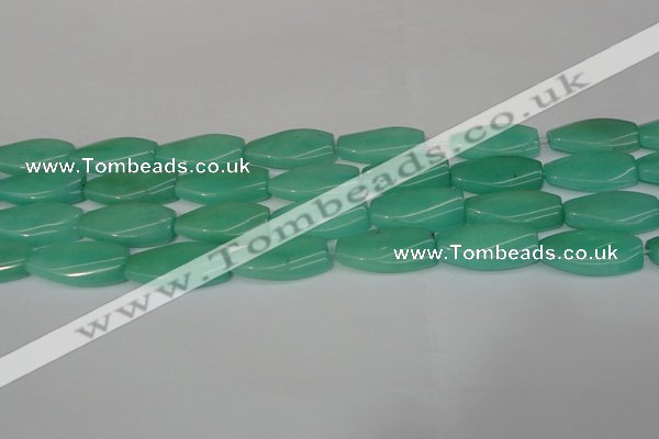 CCN2623 15.5 inches 15*30mm twisted rectangle candy jade beads