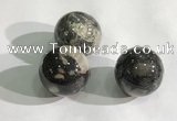 CDN1143 30mm round silver leaf jasper decorations wholesale