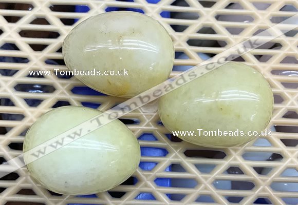 CDN313 30*40mm egg-shaped yellow jade decorations wholesale