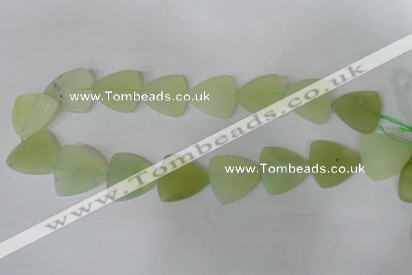 CFG530 15.5 inches 25*25mm carved triangle New jade beads