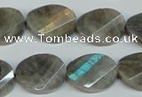 CLB202 15.5 inches 15*20mm faceted & twisted oval labradorite beads