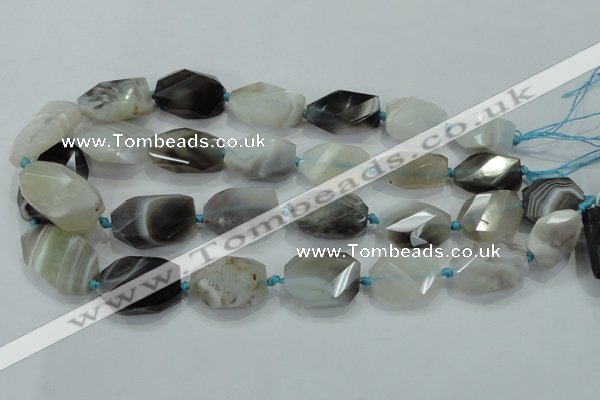 CNG492 15 inches 18*25mm – 25*32mm twisted & faceted nuggets agate beads