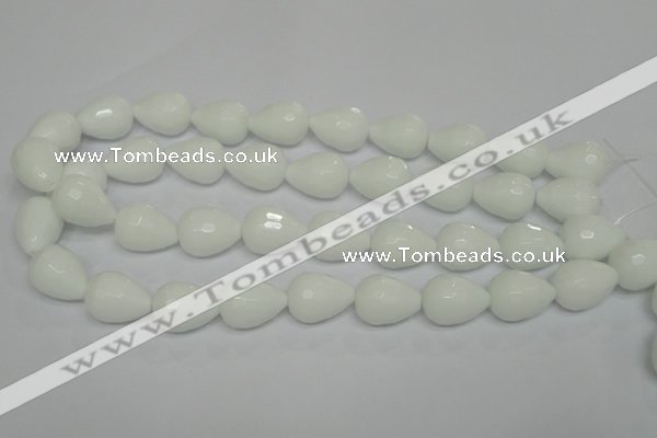 CPB54 15.5 inches 15*20mm faceted teardrop white porcelain beads