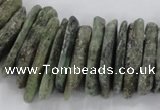 CTD1632 Top drilled 5*20mm - 8*40mm sticks green kyanite beads