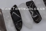 CTD356 10*25mm - 10*50mm wand white crystal & smoky quartz beads