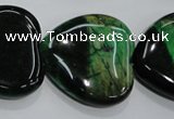 CTE1085 15.5 inches 30*30mm heart dyed green tiger eye beads