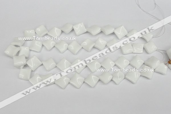 CTW57 15.5 inches 15*15mm twisted diamond white agate beads
