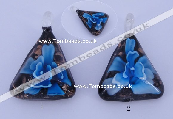 LP71 11*32*44mm triangle inner flower lampwork glass pendants