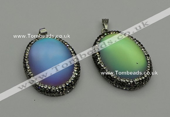 NGP7358 25*25mm oval glass pendants wholesale